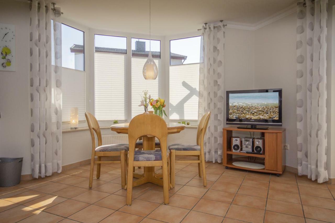 Haus Rugensonne Apartment Baabe Bagian luar foto